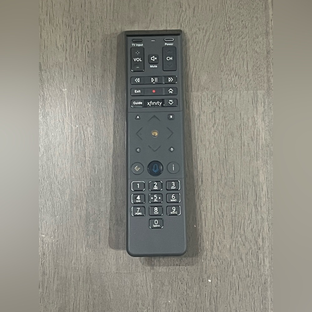 Xfinity XR15v2-UQ Remote Universal for Comcast Cable Box & TV - Tested